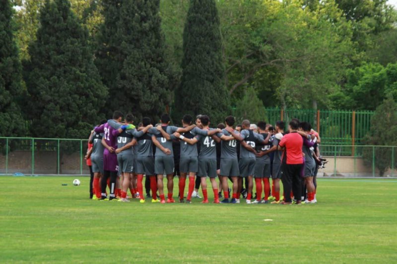 شاگردان قطبی؛ مردان شاد و مبارز (عکس)