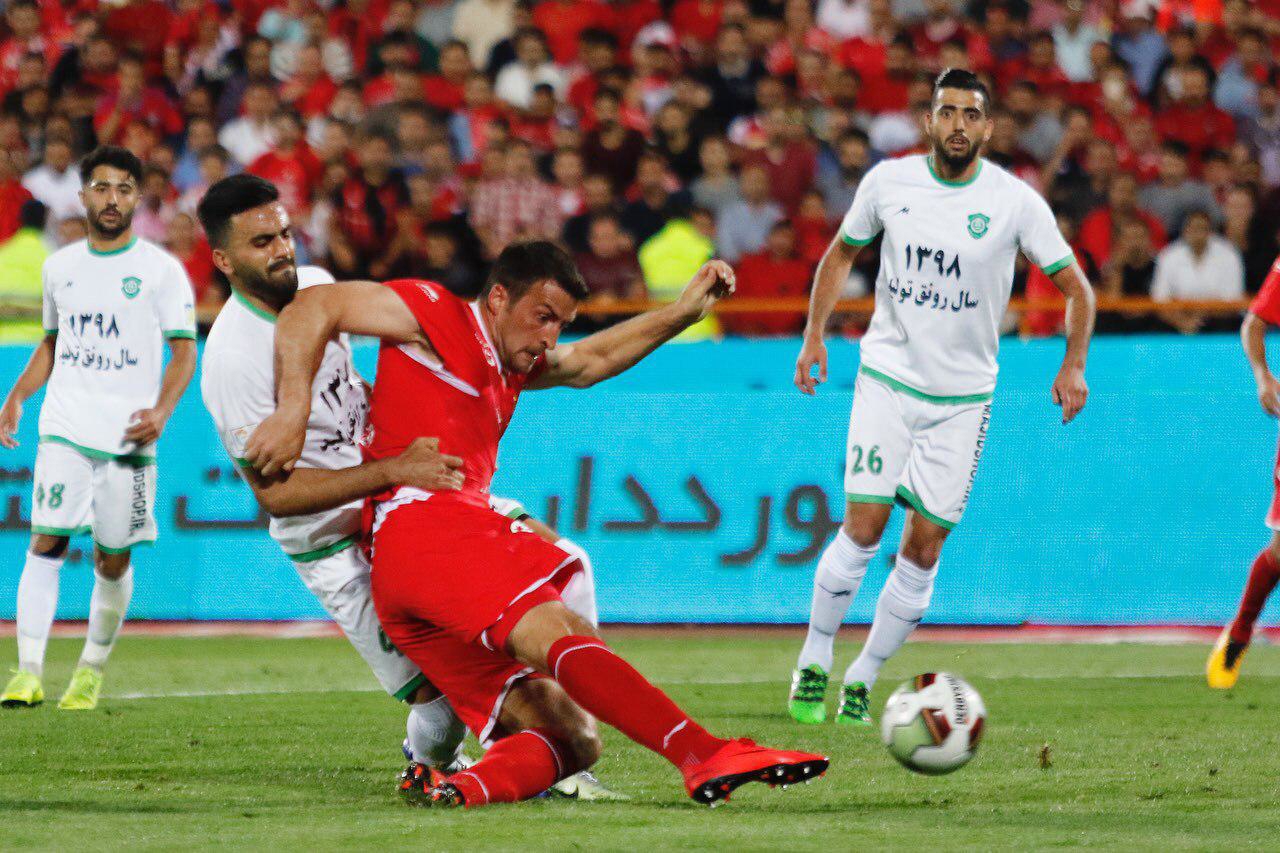 بودیمیر در بازی پرسپولیس و تراکتور