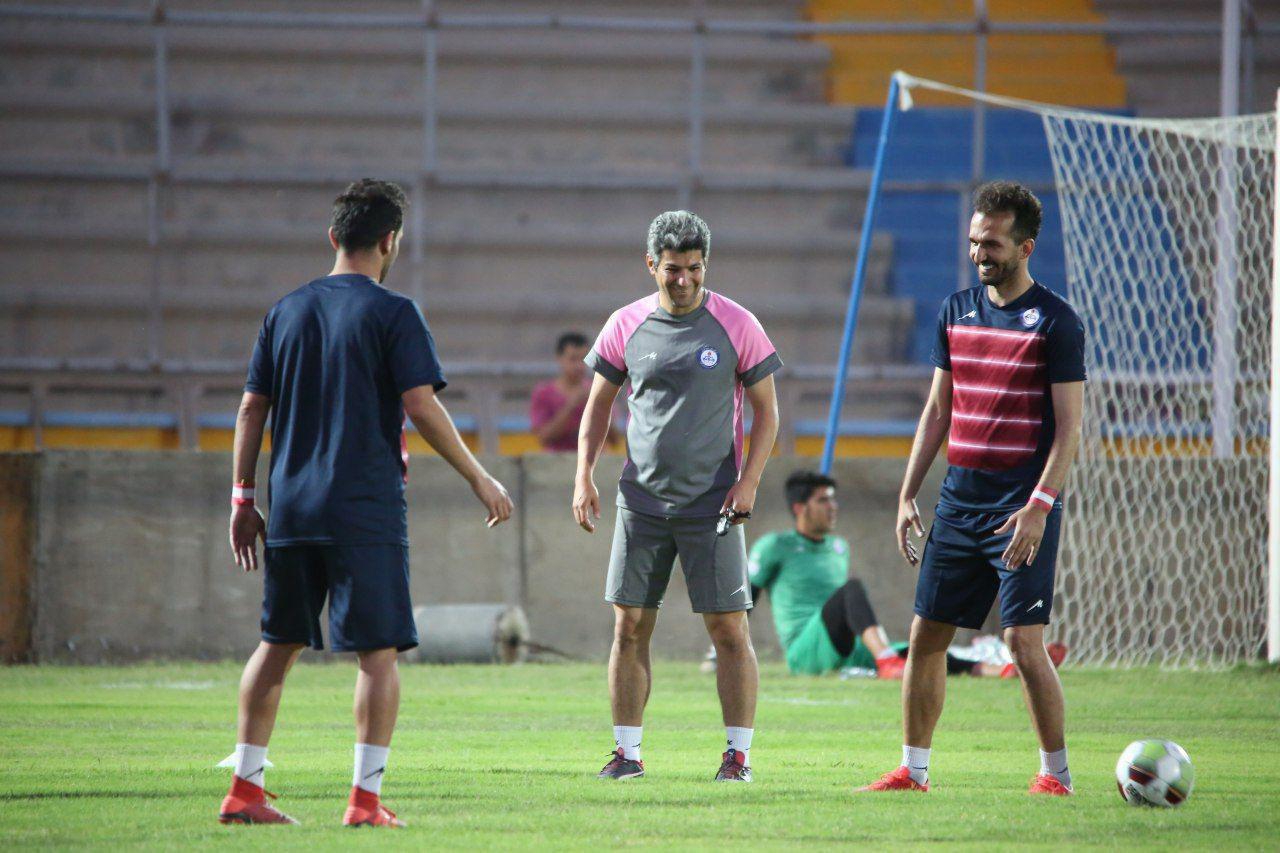 تمرین پارس جنوبی باری مقابله با پرسپولیس