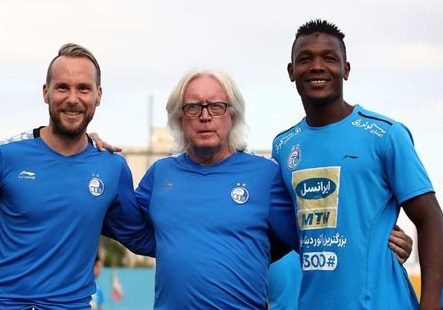 انتشار قرارداد خارجی های استقلال؛ ابهام برطرف نشد!