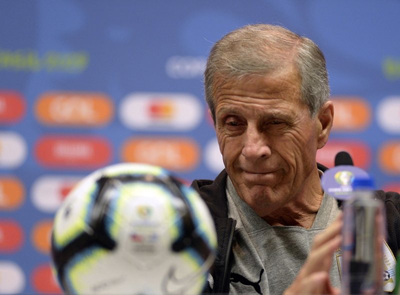 تابارز: اروگوئه با تمام قوا به مصاف شیلی میرود