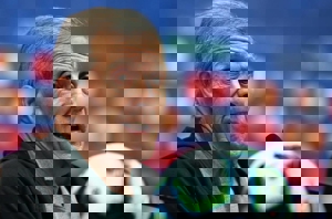 رسمی؛ تابارس از هدایت اروگوئه برکنار شد