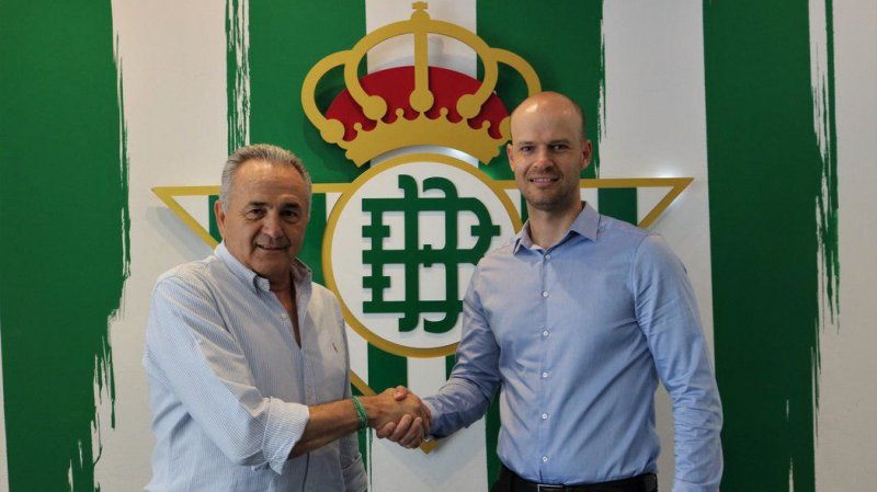 کالدرون پسرش را هم به ایران میآورد؟ (گزارش)