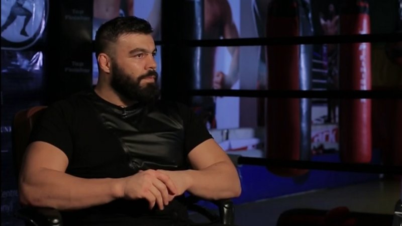 علیاکبری: از حضور در MMA راضیام