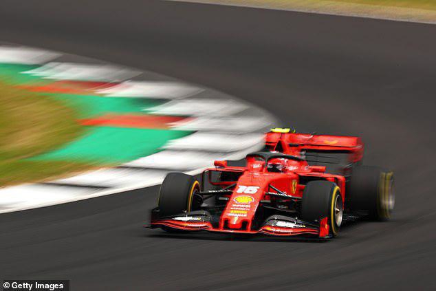 اکلستون: سیاهپوستان نژادپرستتر از سفیدها هستند!