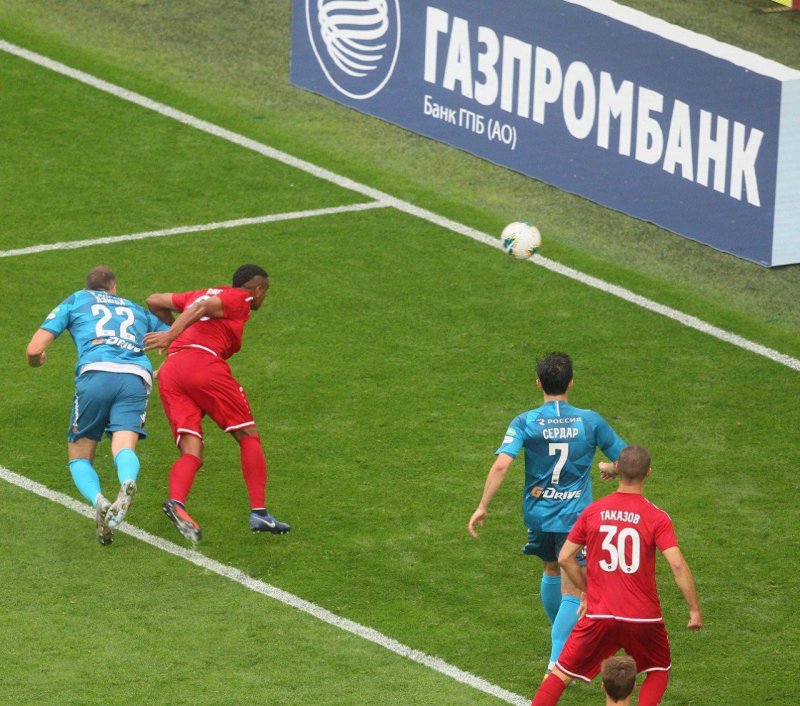 زنیت با آزمون بازی حساس را واگذار کرد