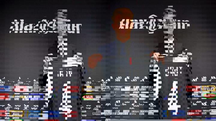 دی لیخت: به خاطر رونالدو یووه را انتخاب نکردم