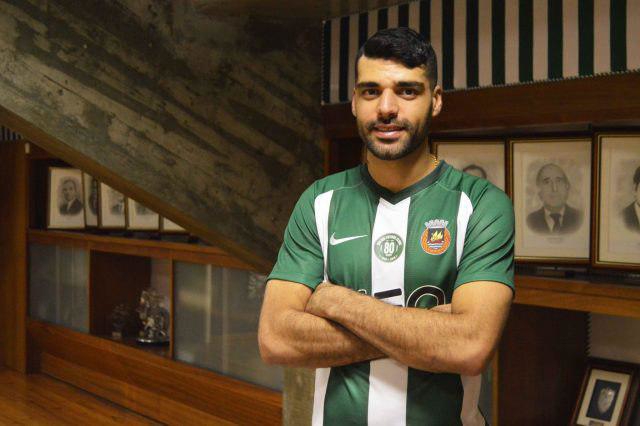 پسر عزیز کیروش طلایه دار میشود؟