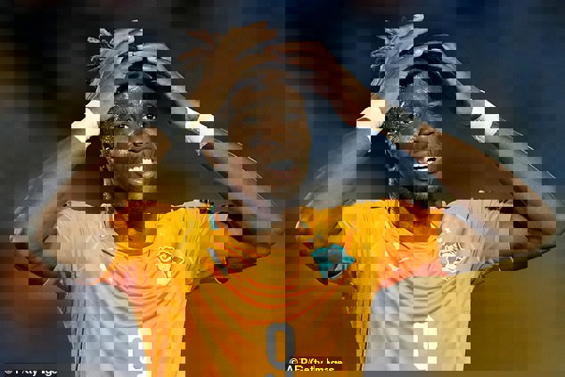 1423252