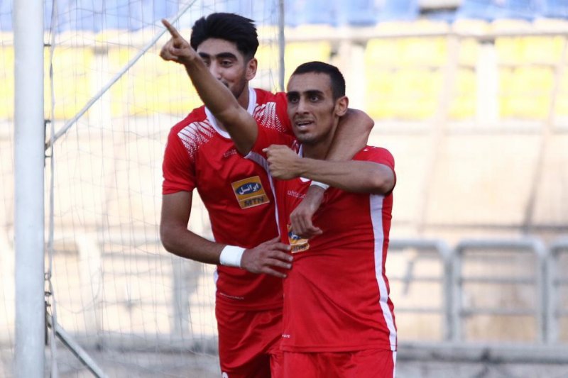 روستایی: منتقدان پرسپولیس غیرمنطقی حرف میزنند