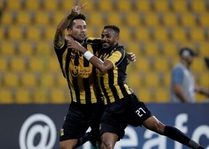 ستاره آرژانتینی الاتحاد بهترین بازیکن بازی با ذوب‌آهن