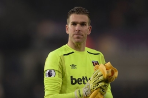 واکنش وستهامی‌ها به اولین بازی آدریان در آنفیلد