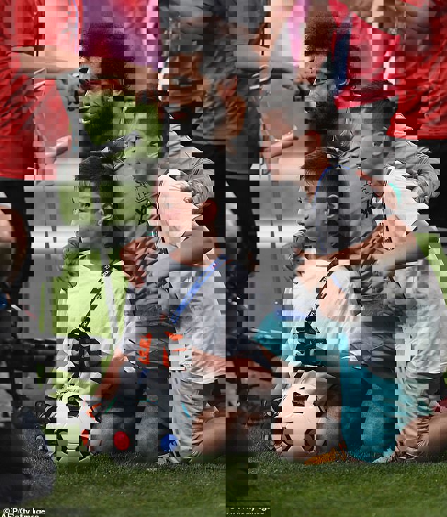 1426383