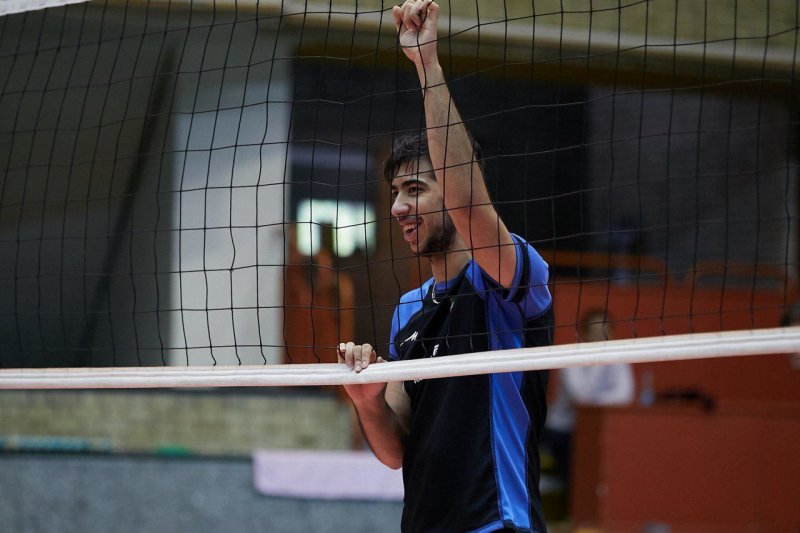 پاسور ایرانی آمد، ورق کلا برگشت