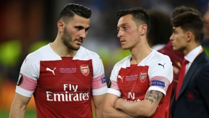 روایت مسوت اوزیل از درگیری با سارقان مسلح در لندن