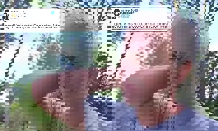 1427485