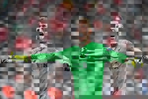 آدریان: مدافعین لیورپول مثل جانور بازی میکنند!