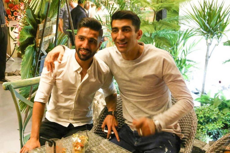 تماشای سرخابیهای صمیمی خارج از کانال هواداری !