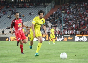 گروه سه نفره پارس جم علیه پرسپولیس