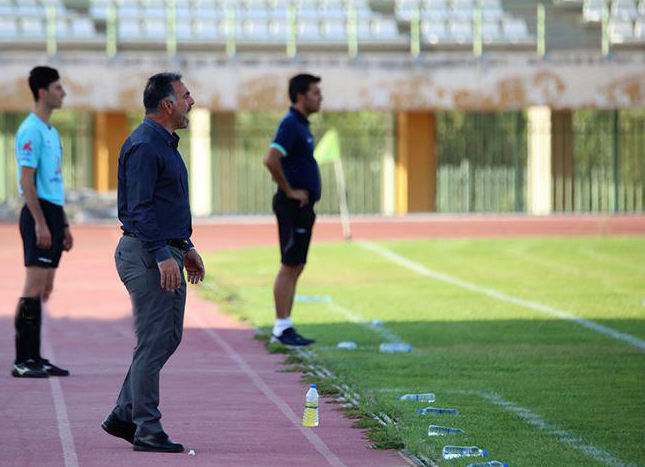 لیگ یک/ هوادران اراکی در انتظار ثبات آلومینیوم