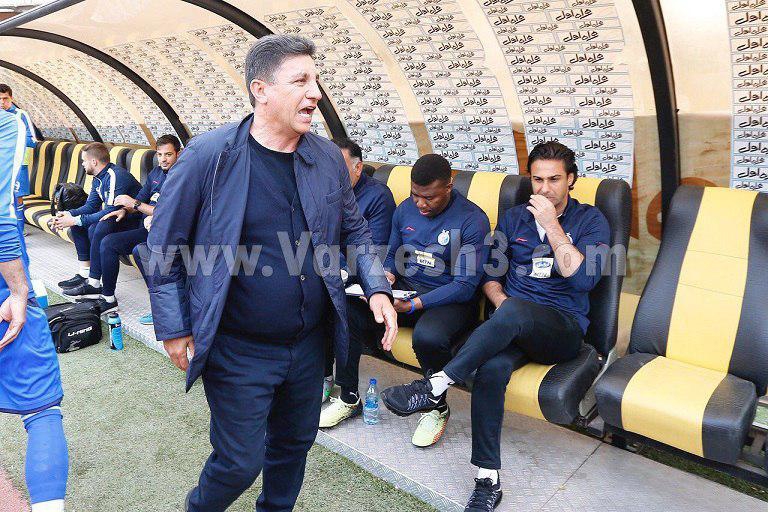 فرهاد مجیدی تماشاگر ویژه جدال قلعه – نکو