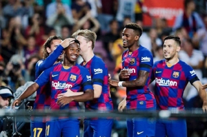 بارسا 5-2 والنسیا: جای مسی خالی نیست