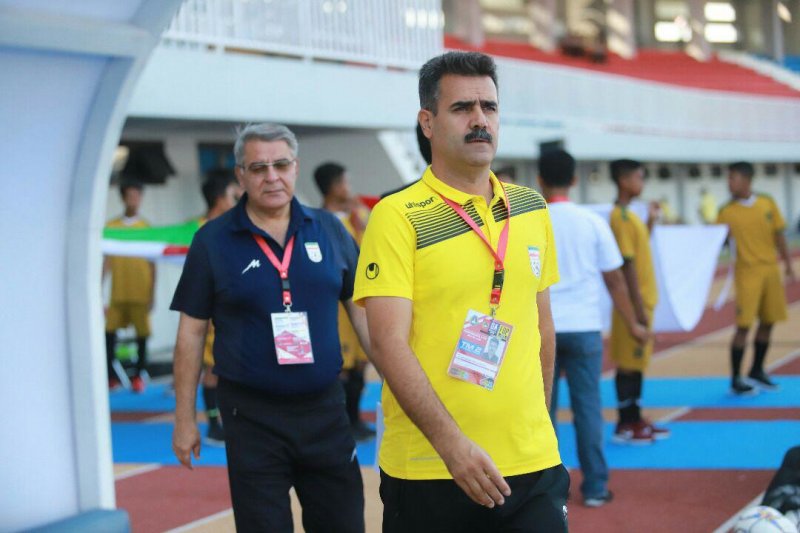 آقا سید؛ مربی ای که 2-4-4 را دوست دارد 