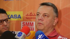 کولاکوویچ: درباره عدم حضور مسئولان نظری ندارم