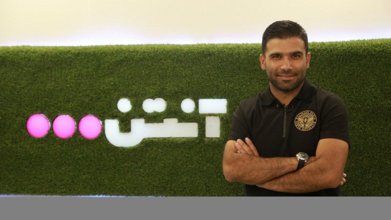 1439880