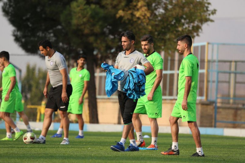 همه بازیکنان پارس می توانند یک طرفه فسخ کنند!