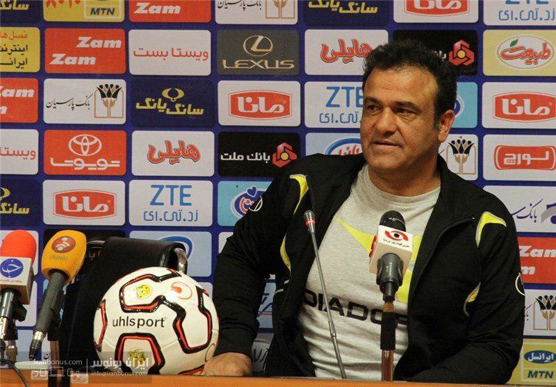 کرمانیمقدم:نظرمحمدی به همهفحش ناموسی داد و رفت