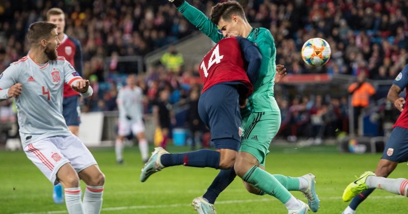 تمسخر کپا در شبکههای اجتماعی برای مشتزنی در نروژ