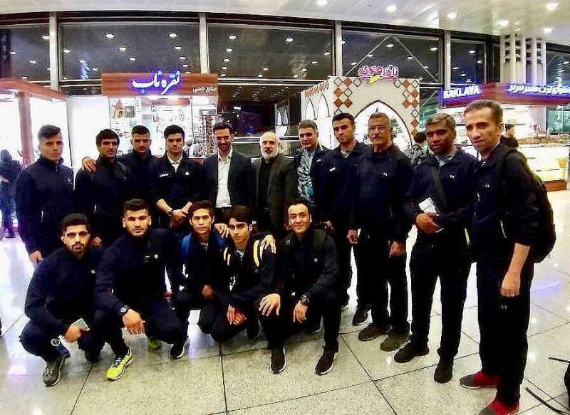 آذری جهرمی: به مدال آوران طلا، سکه پاداش میدهم