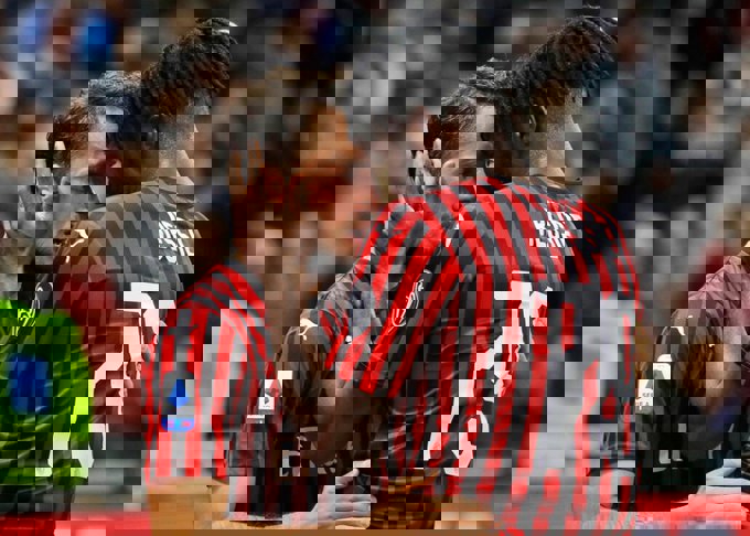 1444745