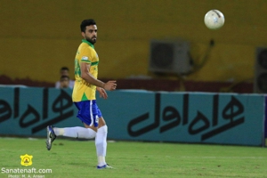 اهل‌شاخه: فوتبال ایران باید به ما احترام بگذارد