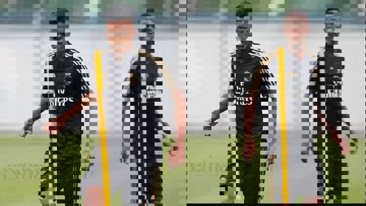 1447426