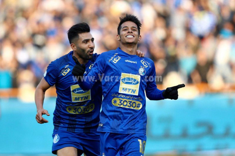 قائدی: انگلیس؟ روی استقلال تمرکز کردم