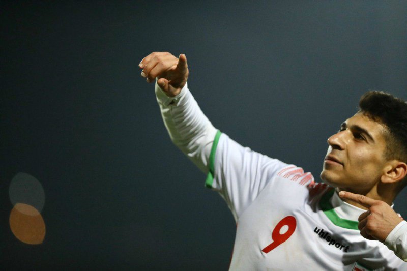 یک جوان 17 ساله نجات‌دهنده علی منصوریان