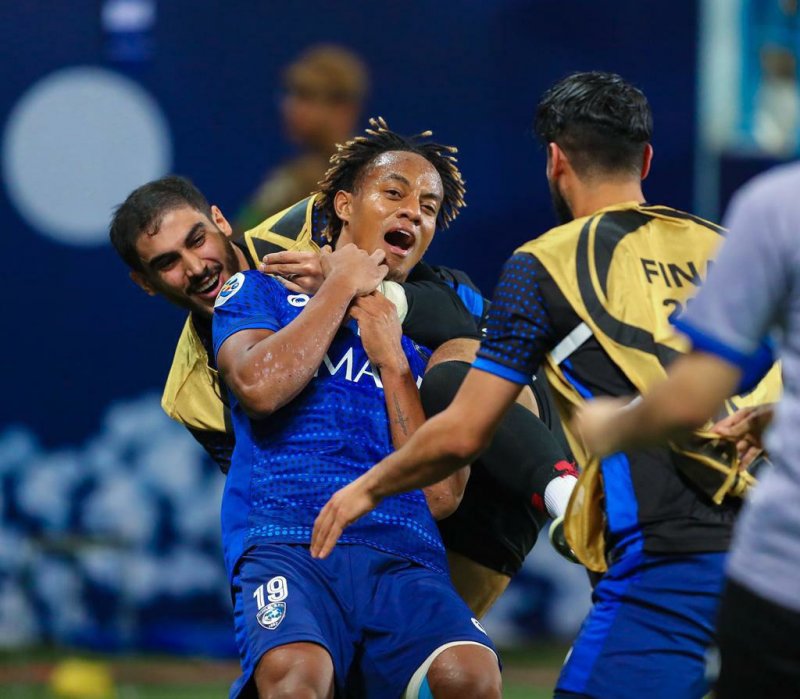 الهلال ۱- اوراواردز ۰؛ پس‌انداز برای جام ۳