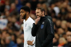 ساوت گیت: دلیل سوت زدن علیه گومز را نمی‌فهمم