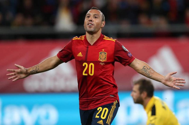 ستایش سرمربی اسپانیا از سانتی کازورلا