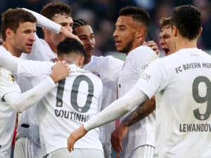 دوسلدورف 0 - 4 بایرن مونیخ؛ آتش بازی با هانس فلیک