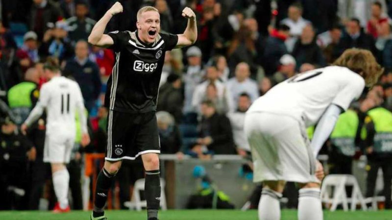 رئال در انتظار تایید زیدان برای جذب ستاره آژاکس