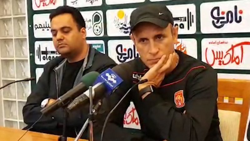 سپاهان به گلمحمدی: منتظر عذرخواهی هستیم