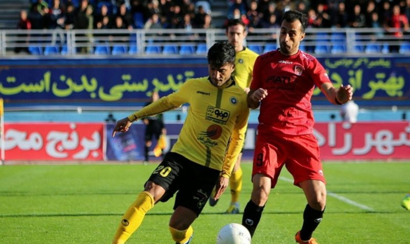قاسمی‌نژاد: تیم‌های بالایی 5 برابر ما هزینه کردند