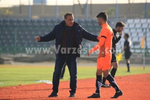 کاظمی: داورِ با کدخدایی بازی را درآورد!