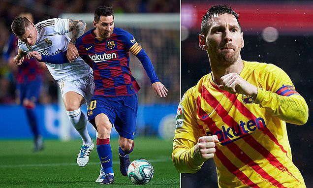 مذاکره بارسا با پدر مسی برای تمدید قرارداد لئو