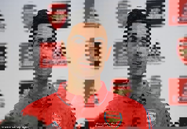 آرتتا و اولین حضور روی نیمکت توپچی ها(عکس)