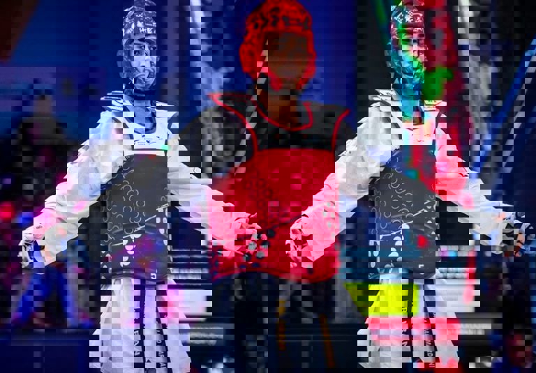 سجاد مردانی طلسم طلا را شکست