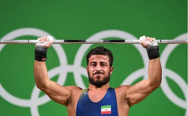 کیانوش رستمی: به من بی محلی می شود